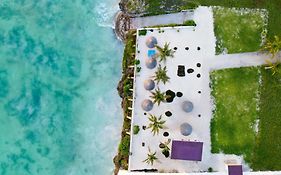 Aquamarina Hotel